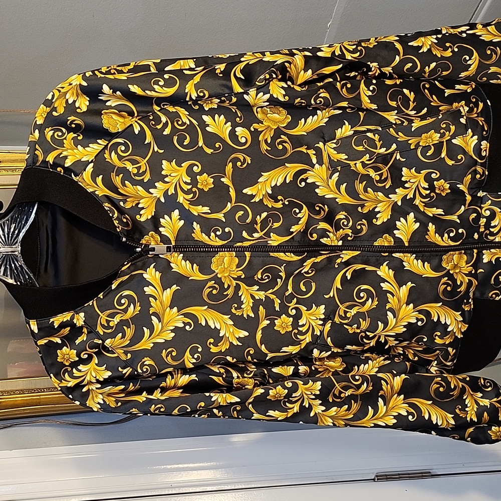 Woman's jacket, Size small